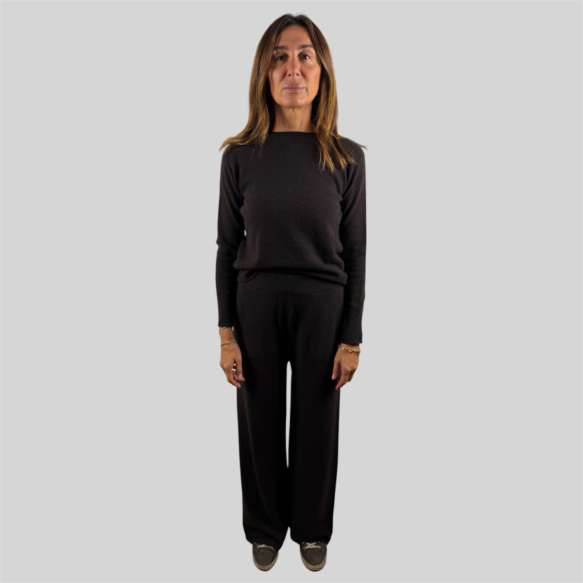 Completo pantalone e maglia girocollo
