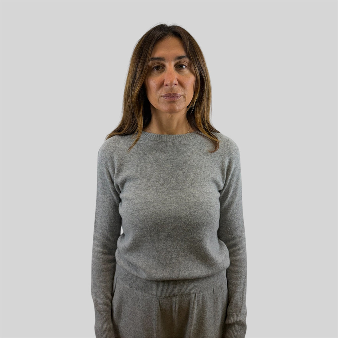 Completo pantalone e maglia girocollo
