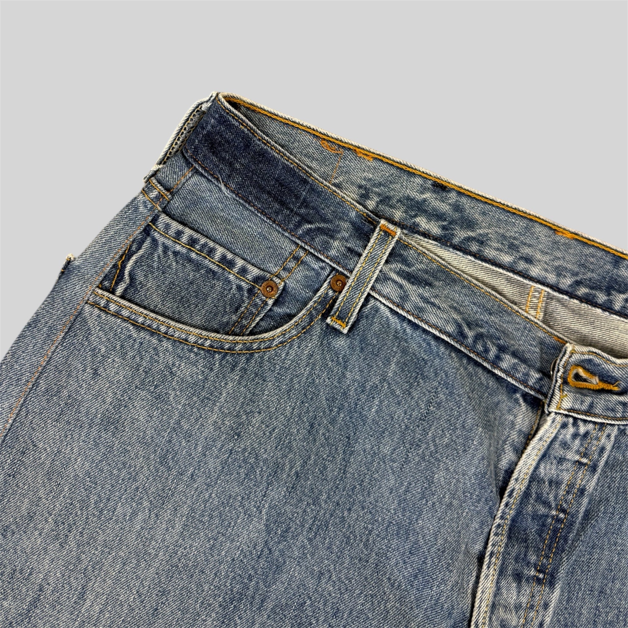 Jeans Levis Corto