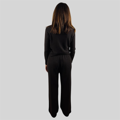 Completo pantalone e maglia girocollo