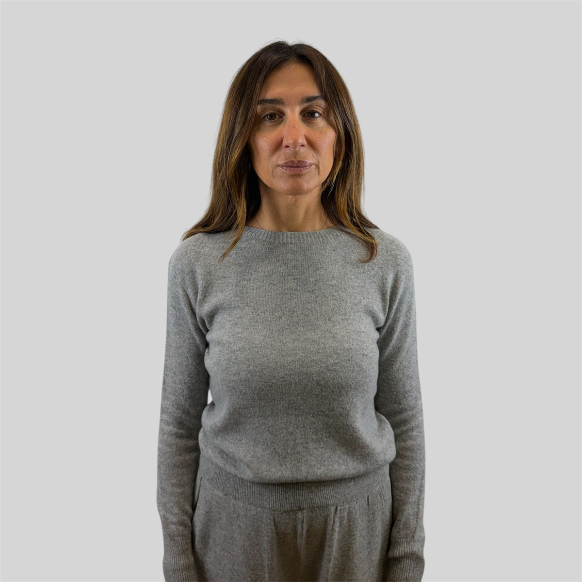 Completo pantalone e maglia girocollo
